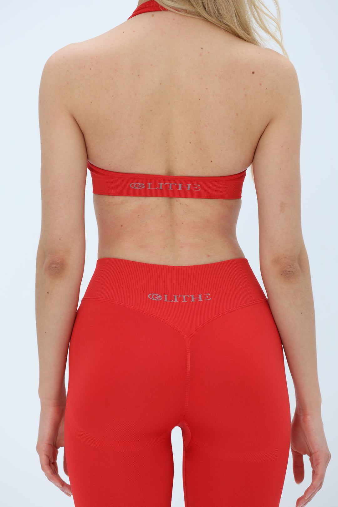 Seamless Halter Neck Sculpting Sports Bra