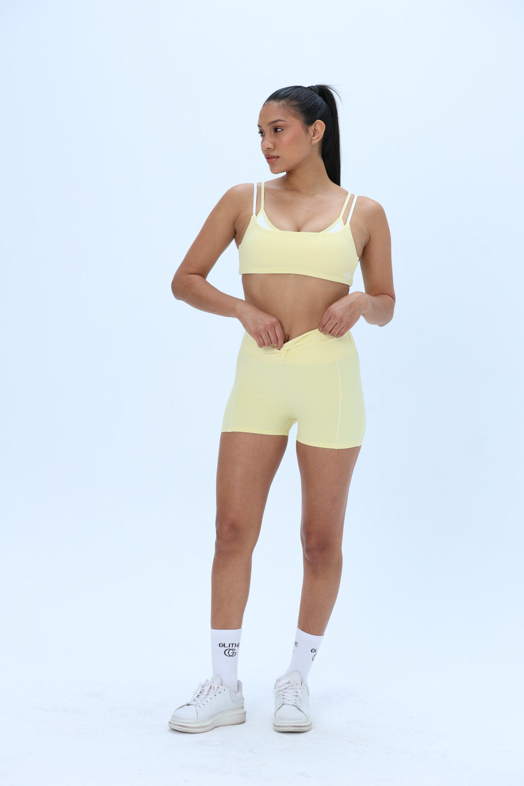 Comfort-Fit Double-Strap Seamless Sports Bra